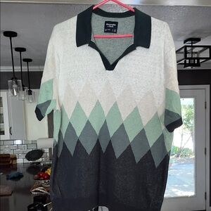 Abercrombie & Fitch V-Neck Sweater Green and Black